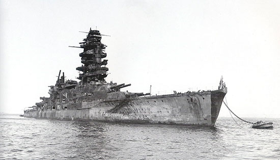 1280px-Japanese_Battleship_Nagato_1946-110915