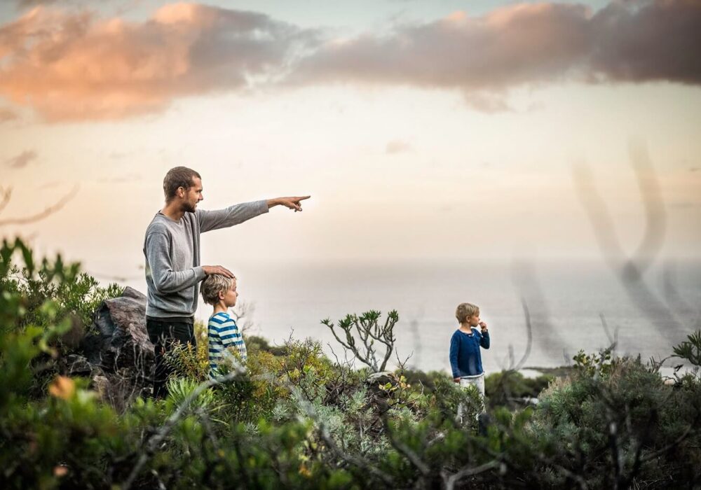 The family life in Harmony with awesome nature.